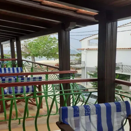Medusa Apartment